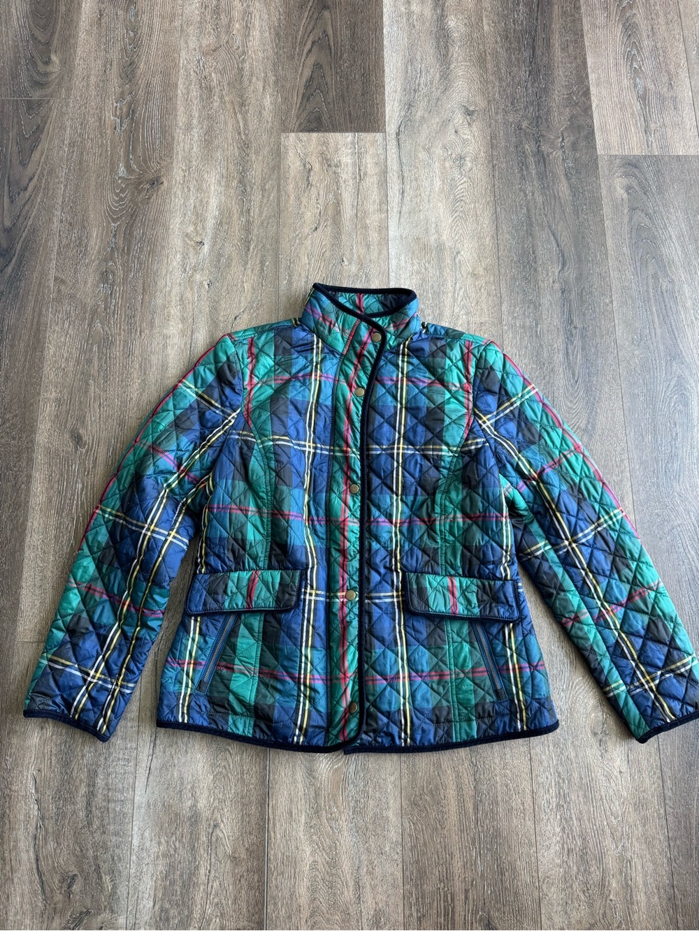 Talbots Quilted Plaid Puffer Jacket in Green & Blue Size Medium
